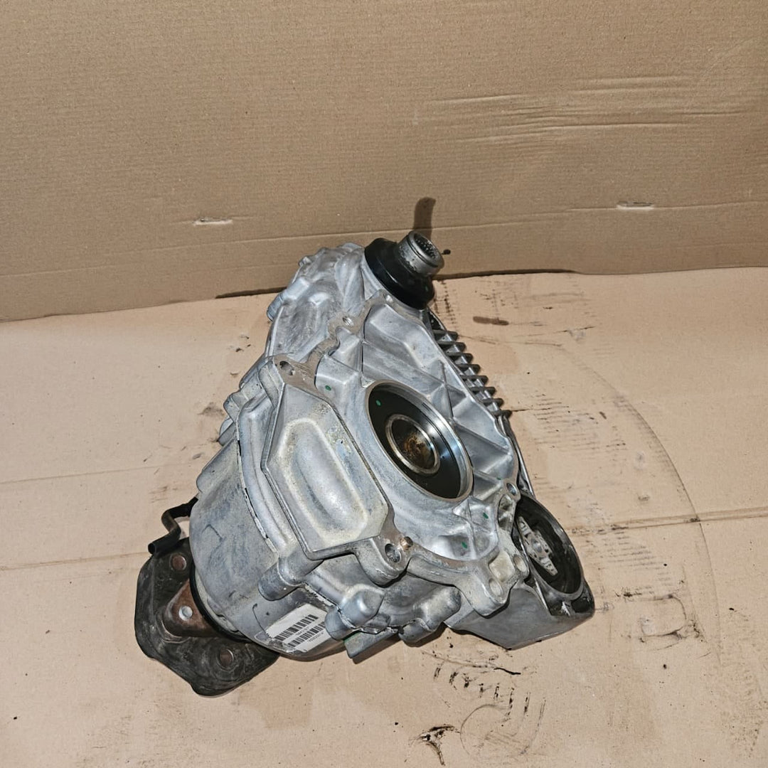 2015-20 BMW X5 X3 F25, X4 F26 RP transfer box ATC45L 8643151 OEM