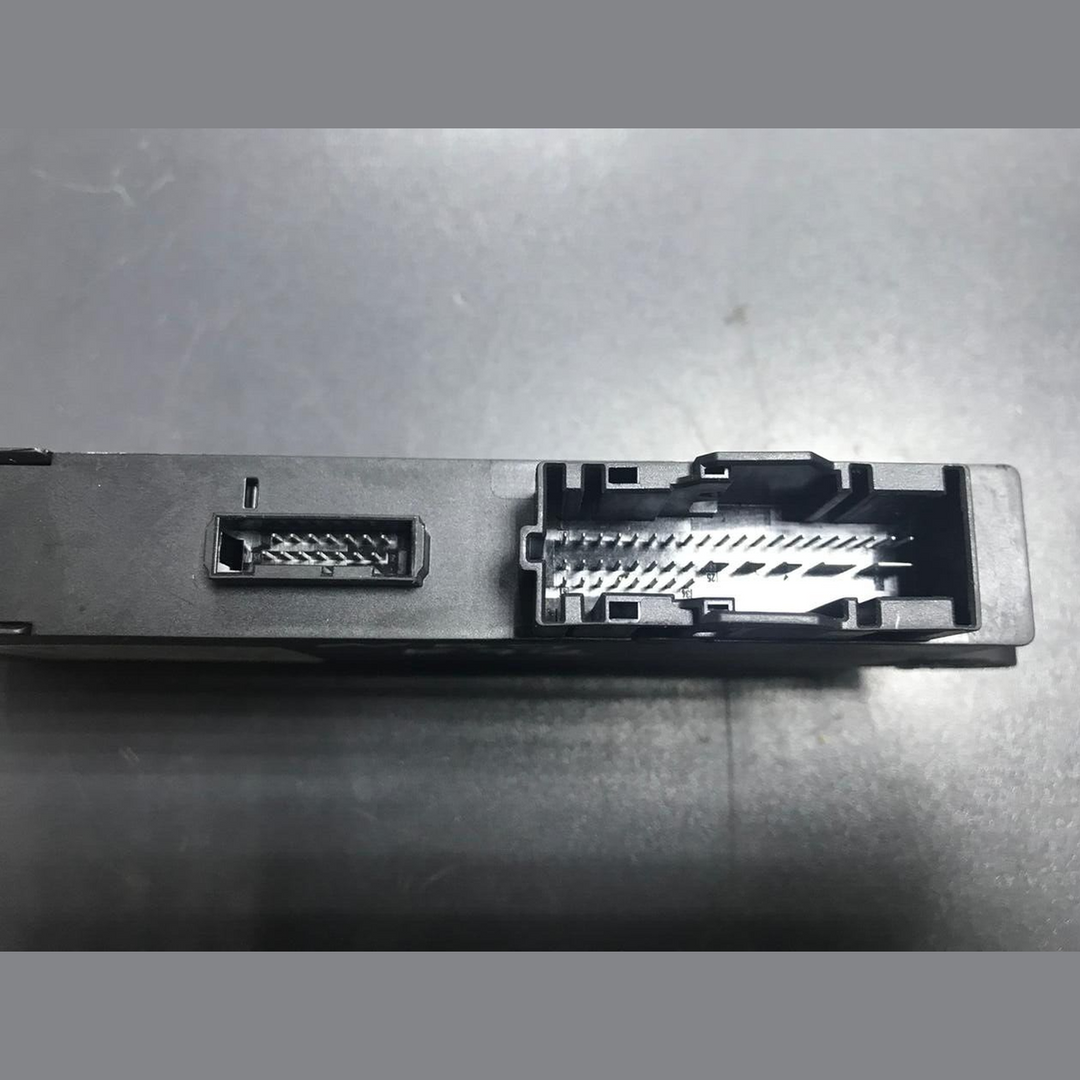 BMW  325i 330i 2005 - 2010 E92 N53 ENGINE CONTROL ECU UNIT SET DME MSD81 7612455