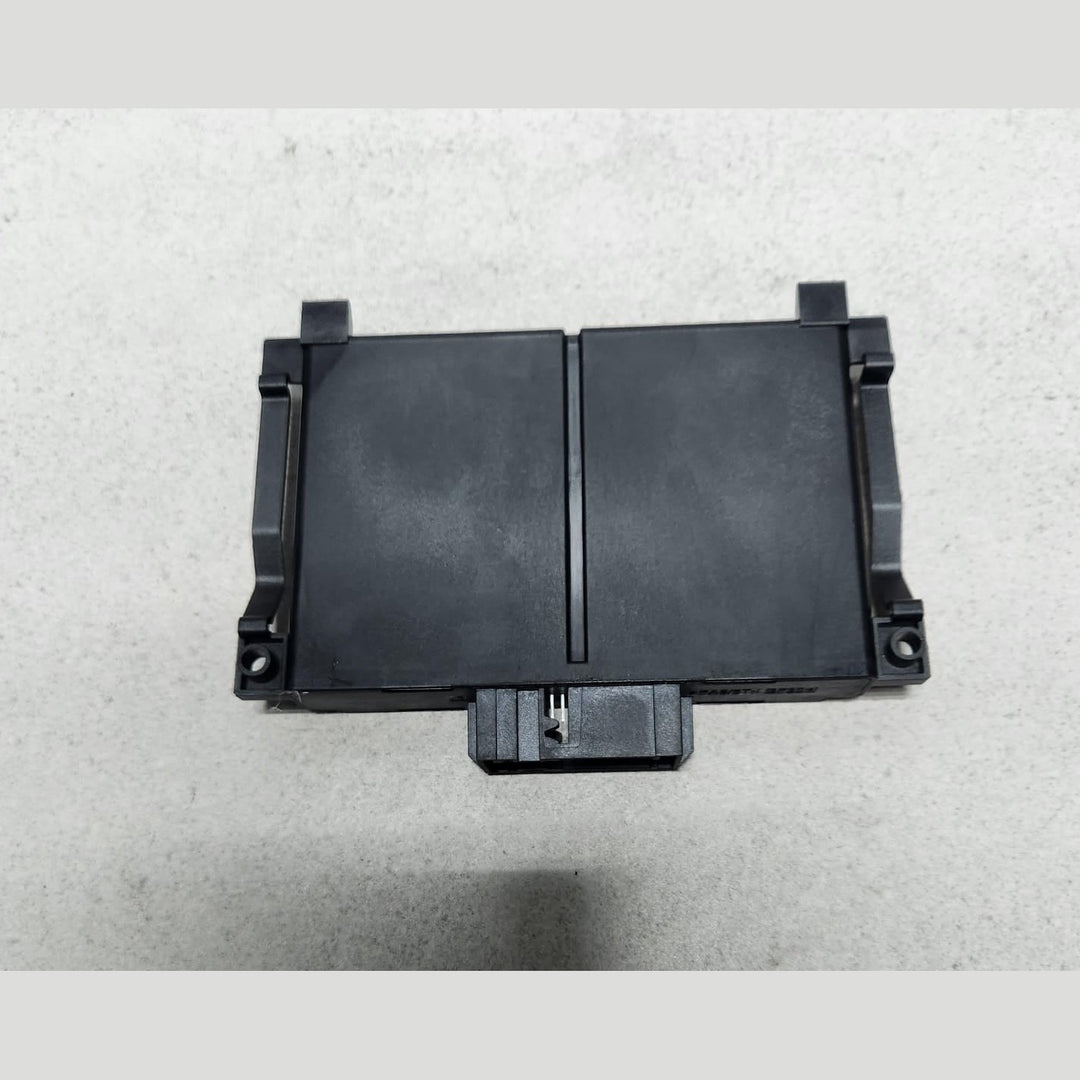2014-2016 Mercedes-Benz E350 Blind Spot Radar Control Module A0009003004
