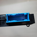 Bild in die Galerieansicht laden, OEM BMW E81 E91 F87 Body Control Module 9247472