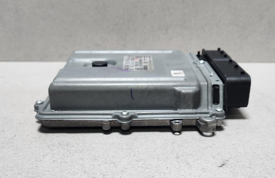 Benz Engine ECU A642 1501134  A 642 150 11 34 DIESEL ECU 3.0L 6 ZYL 