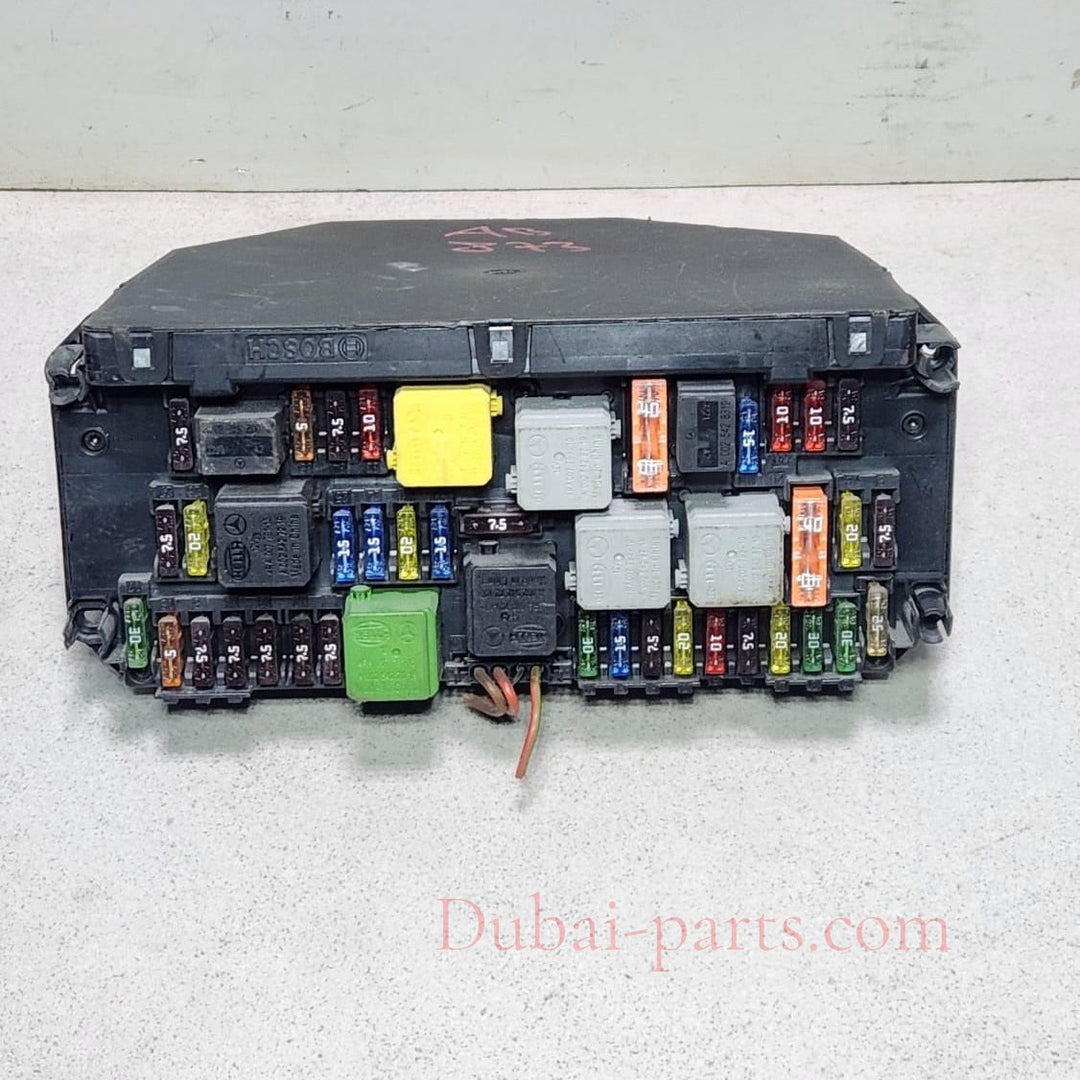 Mercedes-Benz Front SAM Fuse Relay Box A2129006924 E-Class W212 and W207