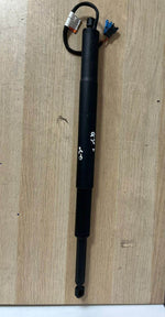 Load image into Gallery viewer, OEM electric tailgate lift strut for BMW 5 Series G31 Touring 8494106 right SIDE