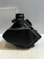 Bild in die Galerieansicht laden, BMW 1 3 5 Series F20 F22 F30 F32 F36 B48 Air Filter Box MAHLE 8601677 OEM