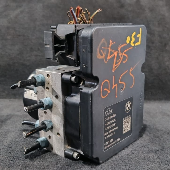 BMW F20 F21 F30 F31 ANTI-LOCK BREAKING SYSTEM PUMP HYDRAULIC UNIT - 6793936