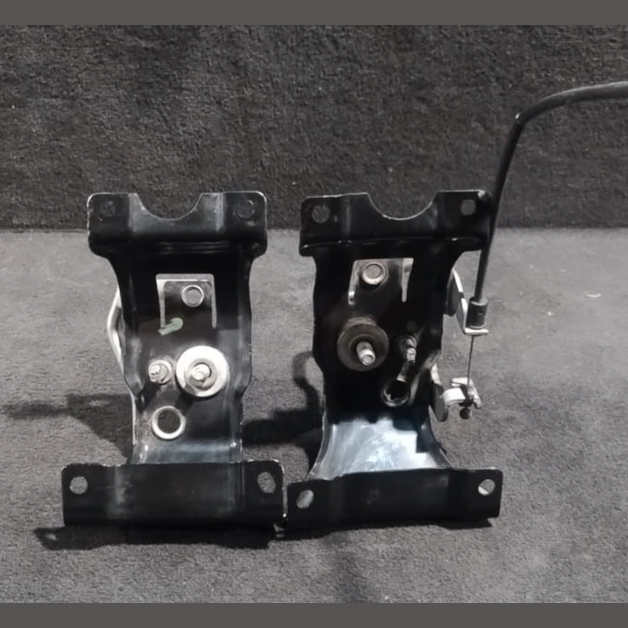 BMW X5 F15 X6 F16 UPPER HOOD LATCH STRIKER LEFT & RIGHT - 7308076