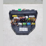 Bild in die Galerieansicht laden, 2010-16 Mercedes E-Class Front Sam Control Fuse Box Module A2129008307 W212 W204