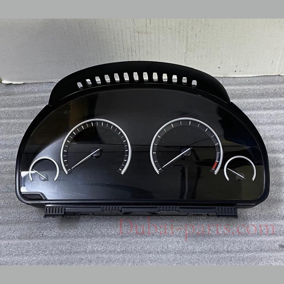 OEM BMW F07 F10 DIGITAL INSTRUMENT CLUSTER SPEEDOMETER 6210 9249570-01 NO HUD