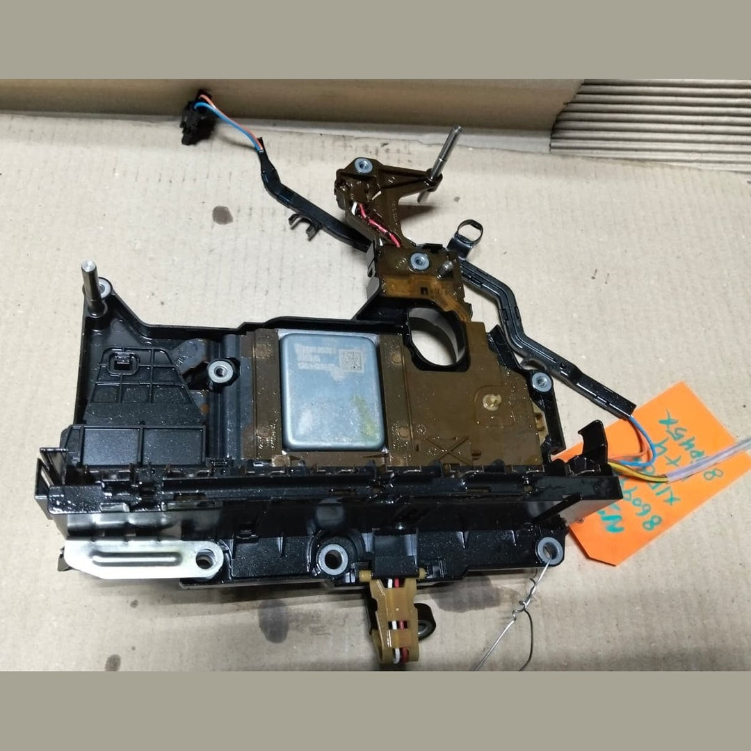 BMW X1 E84 xdr 8HP45X N20 TELEMATICS CONTROL UNIT TCU 8609949 0260550075