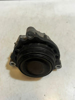 Load image into Gallery viewer, 2015-2017 BMW X3 F25 X4 F26 2.0L RIGHT Engine Mount MOTOR 6868490 OEM