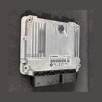 Load image into Gallery viewer, BMW F30 N47 F31 320D X3 F25 ENGINE CONTROL UNIT ECU SET DDE BASIC - 8574094