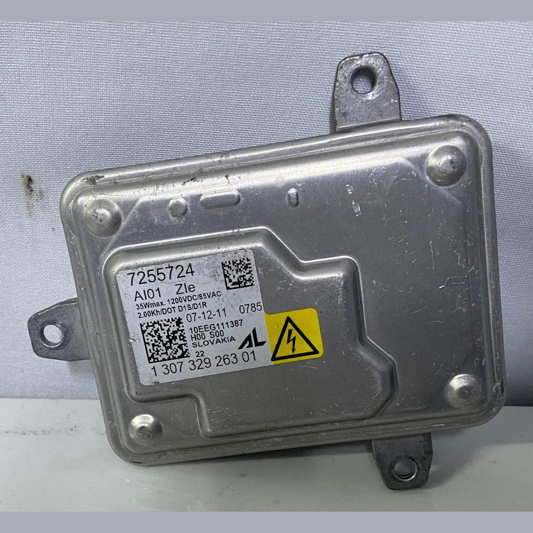 OEM BMW  F01 F02 F06 Xenon HEADLIGHT Ballast Control Unit MODULE 7255724