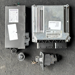 Load image into Gallery viewer, BMW X5 E70 E60 3.0L M57 ENGINE CONTROL UNIT MODULE DDE ECU  SET - 7809944