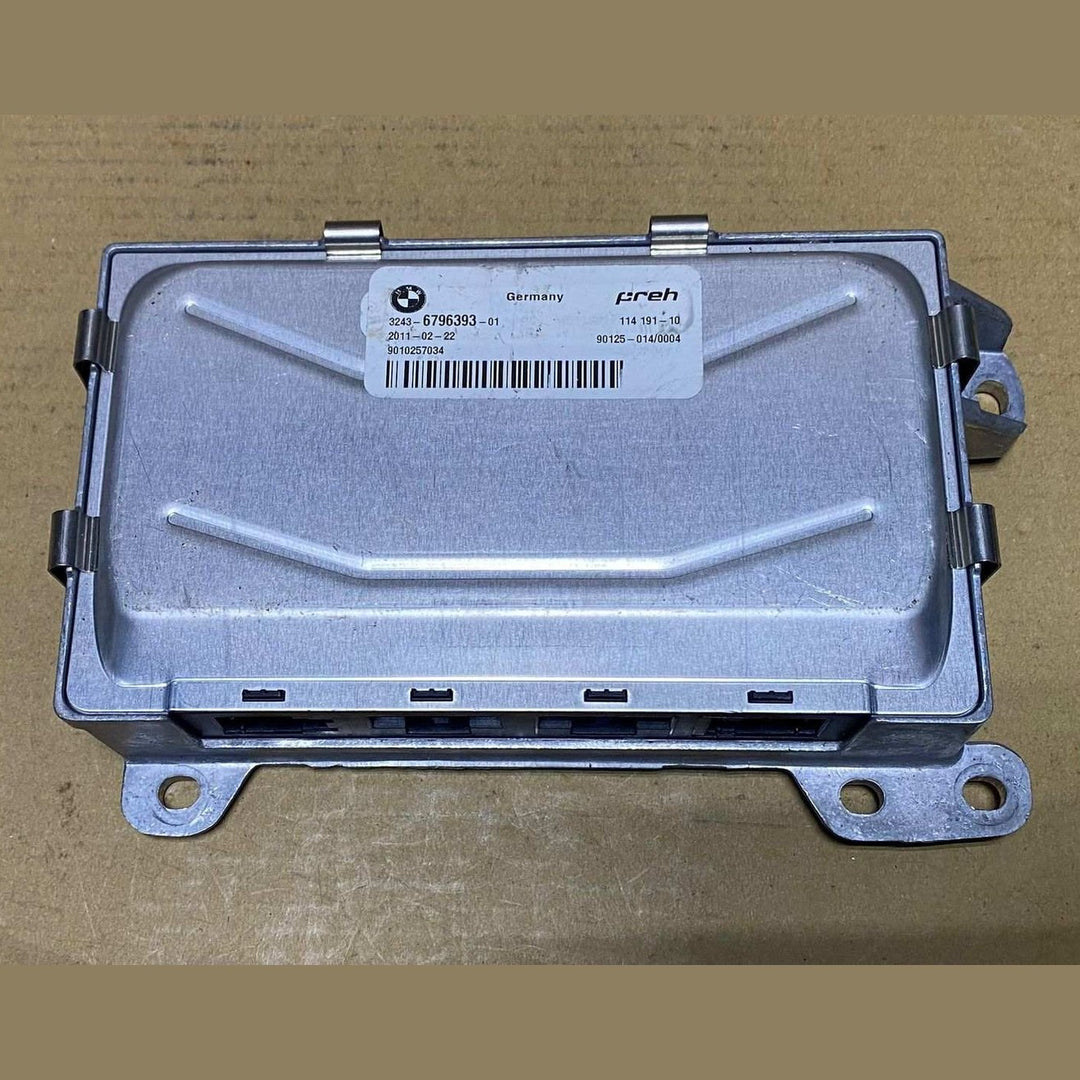 BMW  5 Series F07 F10 and 7 Series F01 F02 Steering Control Unit 6796393