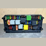 Load image into Gallery viewer, 10-16 Mercedes-Benz W212 W204 Front SAM Module Relay Fuse Box A2129006924 OEM
