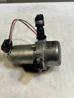 Load image into Gallery viewer, 2006-2010 BMW M6 E63 E64 E60 M5 Brake BOOSTER Vacuum Pump 6769029 OEM