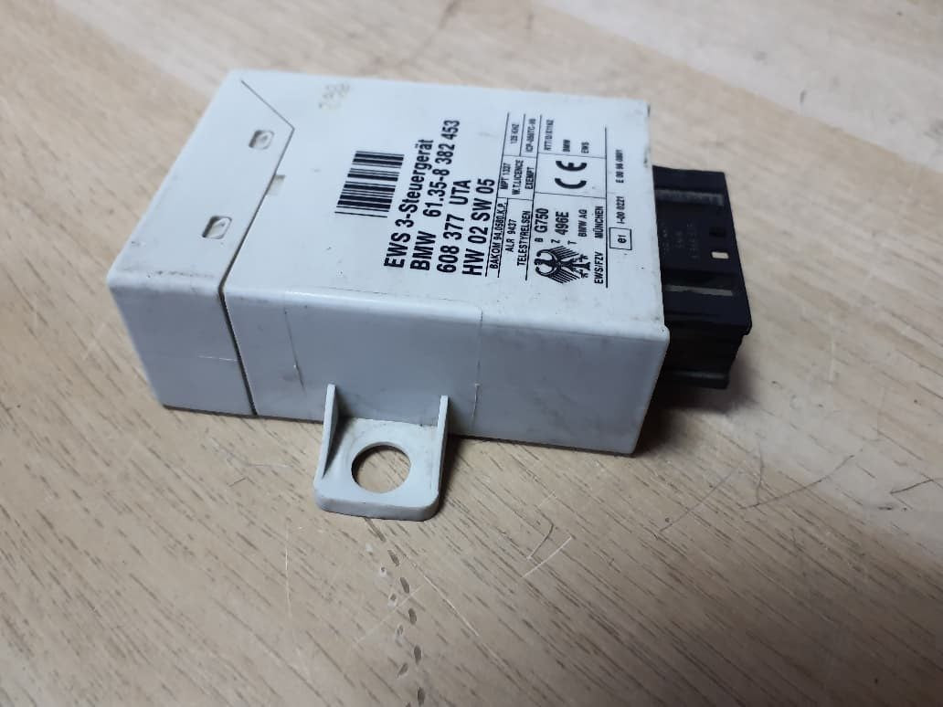 BMW Immobilizer Control Unit 8382453 E39 E46
