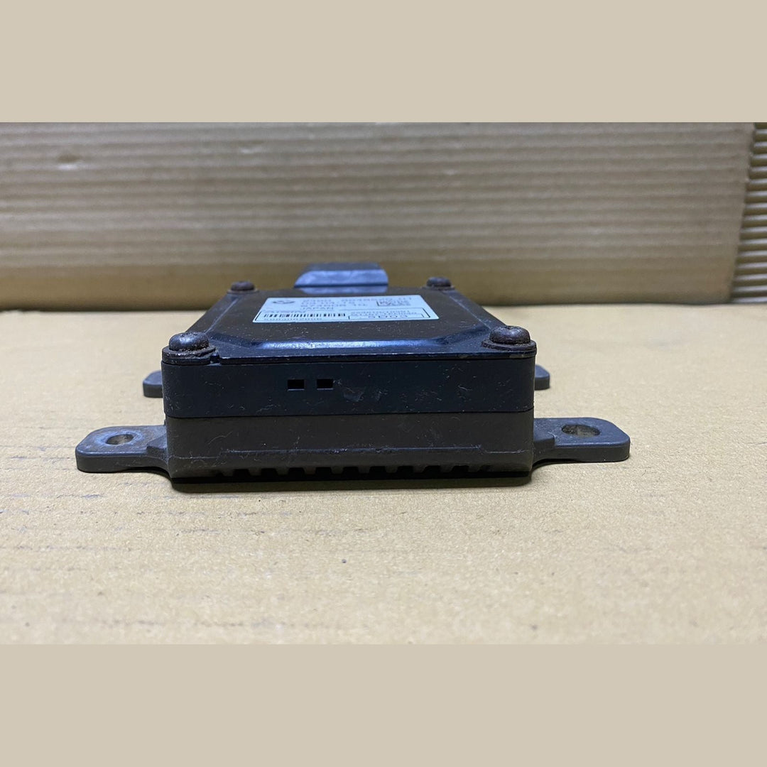2014-2017 BMW i8 Transmission Fluid Pump Control Module 8648526