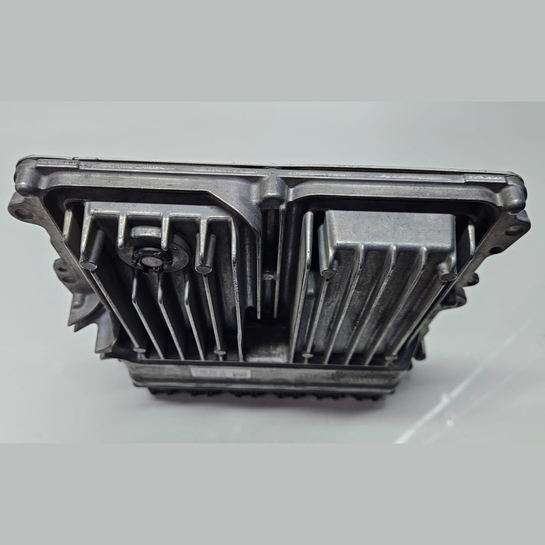 9423432-2018-19 BMW 530i G11 G12 G30 B46 B48 Engine Control Module Unit DME OEM
