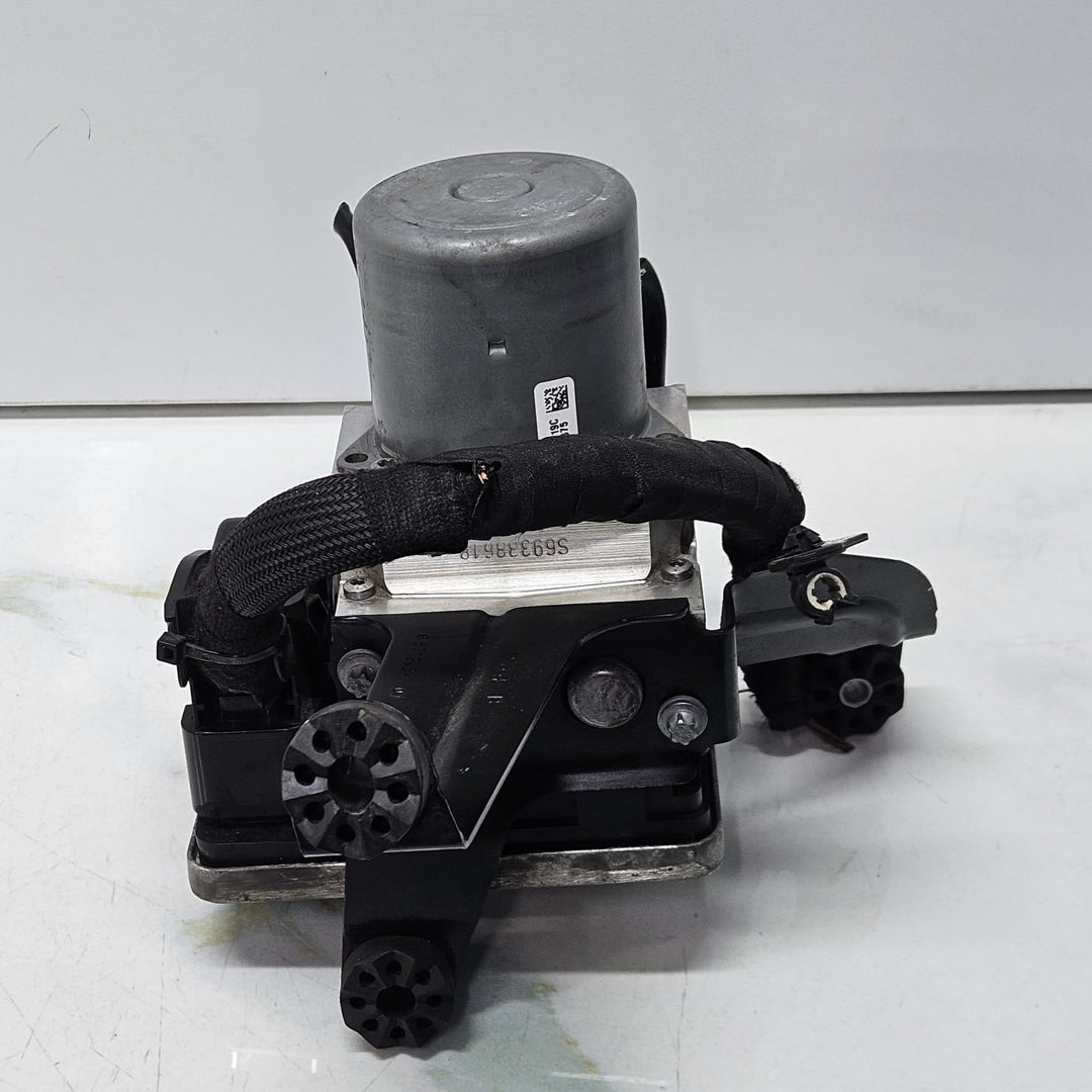 2016-2020 BMW G30, G32, G11, G12, G01 X3 Abs Dsc Pump Control Module 6876246 OEM