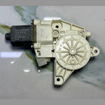 Load image into Gallery viewer, 13-18 Mercedes-Benz W246 B-Class CLA Window Motor Front Right Side A246 9065200