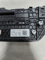 Bild in die Galerieansicht laden, BMW Air Conditioning Control Panel 9495838 G30 G31 G32 and M5 F90