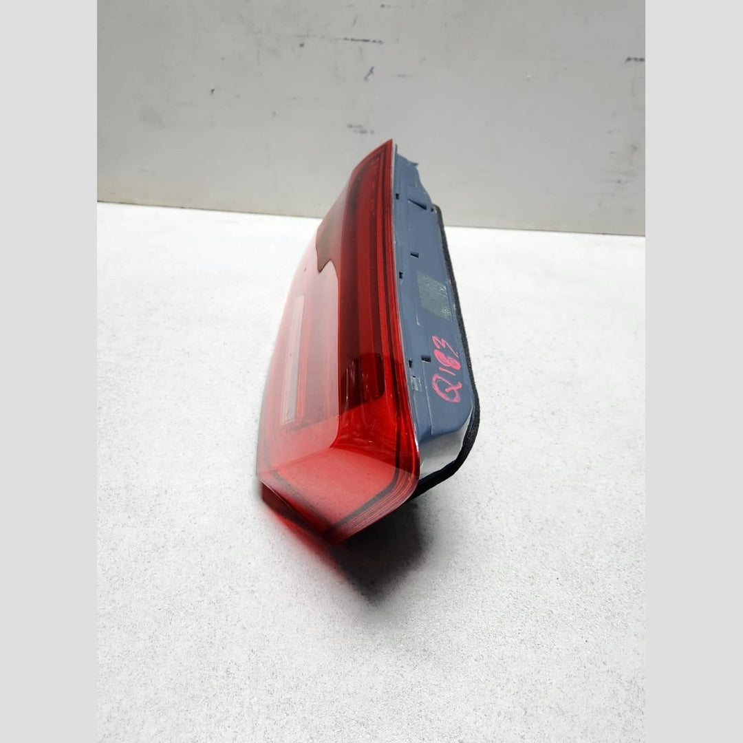 2017 BMW M5 Taillight In Trunk Lid Right 7376474 5 Series G30 G31 G38 and M5 OEM