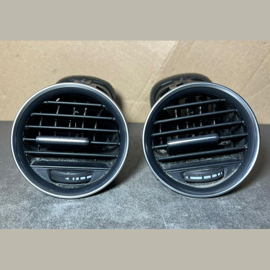 12-14 Mercedes W204 C300 C250 Front Dashboard Left \ Right Heater A/C Air Vent