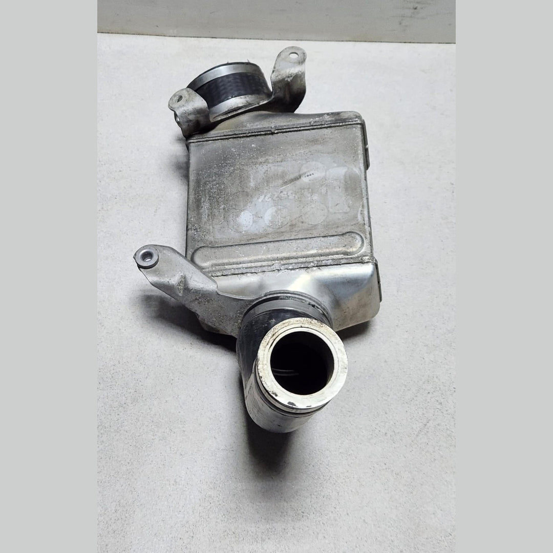 2009-2015 BMW 750Li Turbocharger Intercooler 7575403 550i 650i 750i and 750Li