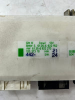 Load image into Gallery viewer, BMW E38 E39 5-Series GM3 LOW 12V Body Control Module BCM 6922152 OEM