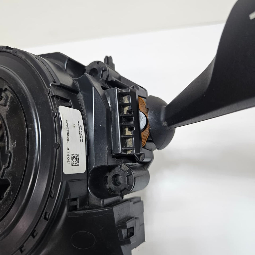2011-2016 BMW 3 Series F30, F2X, F3X 328i Steering Column Switch 9253749