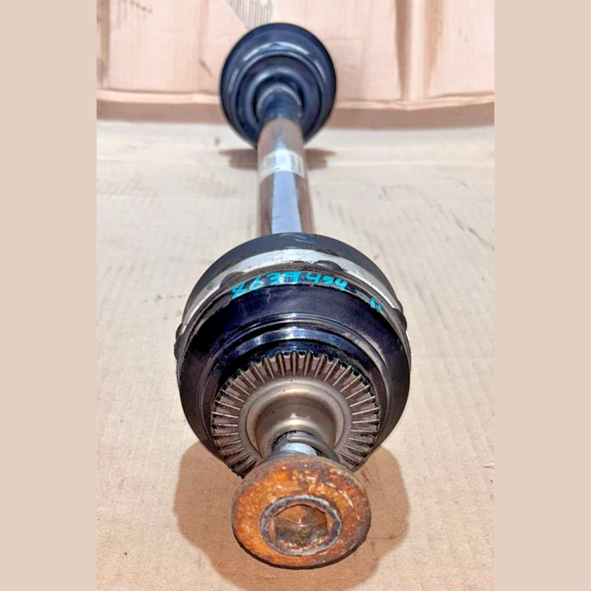 BMW 7 SERIES G11 G12 750IX N63 REAR RIGHT OUTPUT SHAFT DRIVE AXLE  3320- 8639454