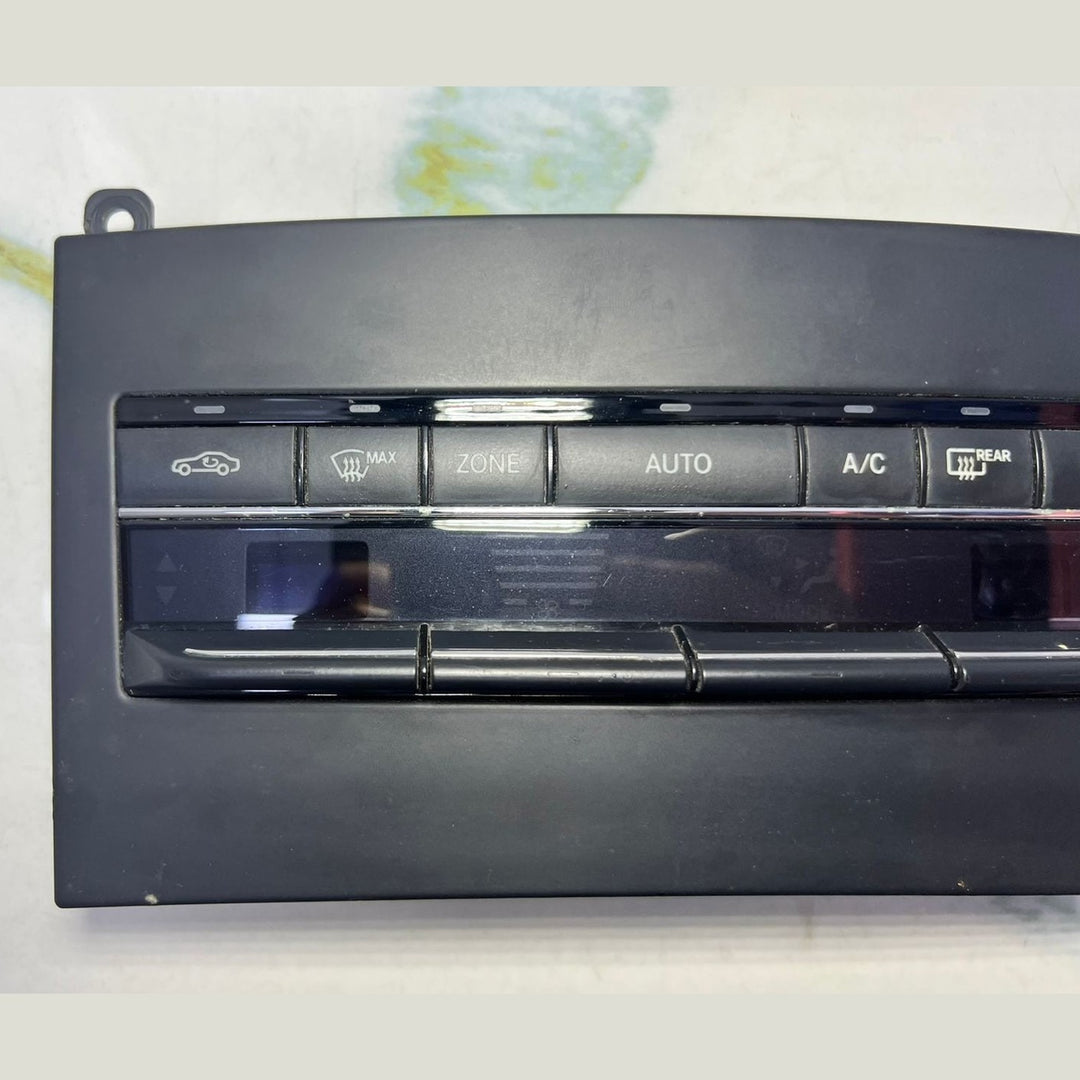 Mercedes Climate Control Unit A2129004100 E-Class W212