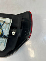 Bild in die Galerieansicht laden, BMW  3 Series E90 TYC TAIL Light Rear Left RIGHT BACKLIGHT 0406879 0406880 OEM
