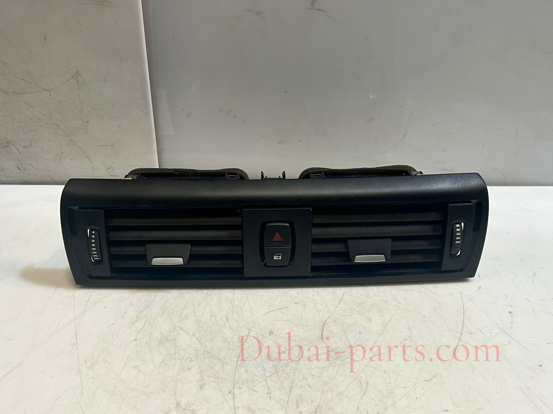 BMW 1 2 Series F20 F21 F22 F23 F2X Dashboard Center Air Vent 9205357 OEM