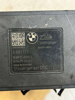 Load image into Gallery viewer, 2018 BMW 320i F30 F31 F32 Abs Pump Control Module 6881172 OEM