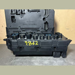 Bild in die Galerieansicht laden, Mercedes W221 S-Class Front Fuse Relay Box SAM Control A221 5403150  A2215402862