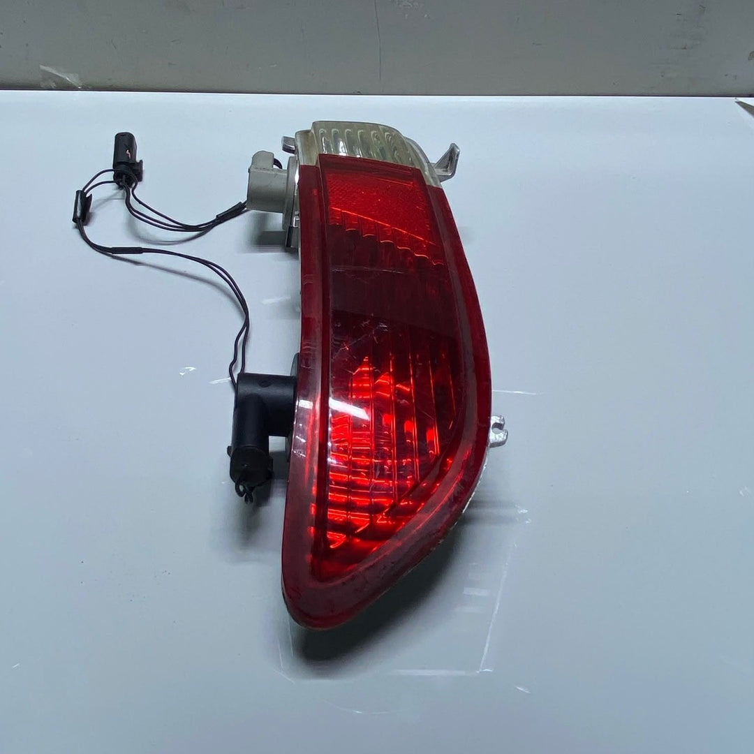 2006-2007 BMW 650i Rear Bumper Taillight 6911900 E63 E64