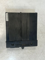 Bild in die Galerieansicht laden, 2001-2006 BMW E46 330ci 325ci 323ci M3 HARMAN KARDON Audio Amplifier 8380068 OEM