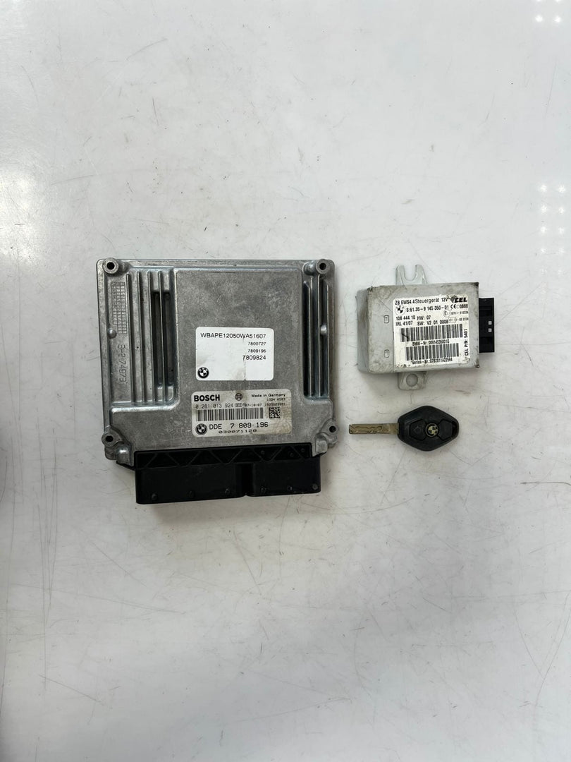 2004-2011 BMW X3 E83 Engine Control Unit ECU SET DDE+EWS+1KEY 7809196 OEM