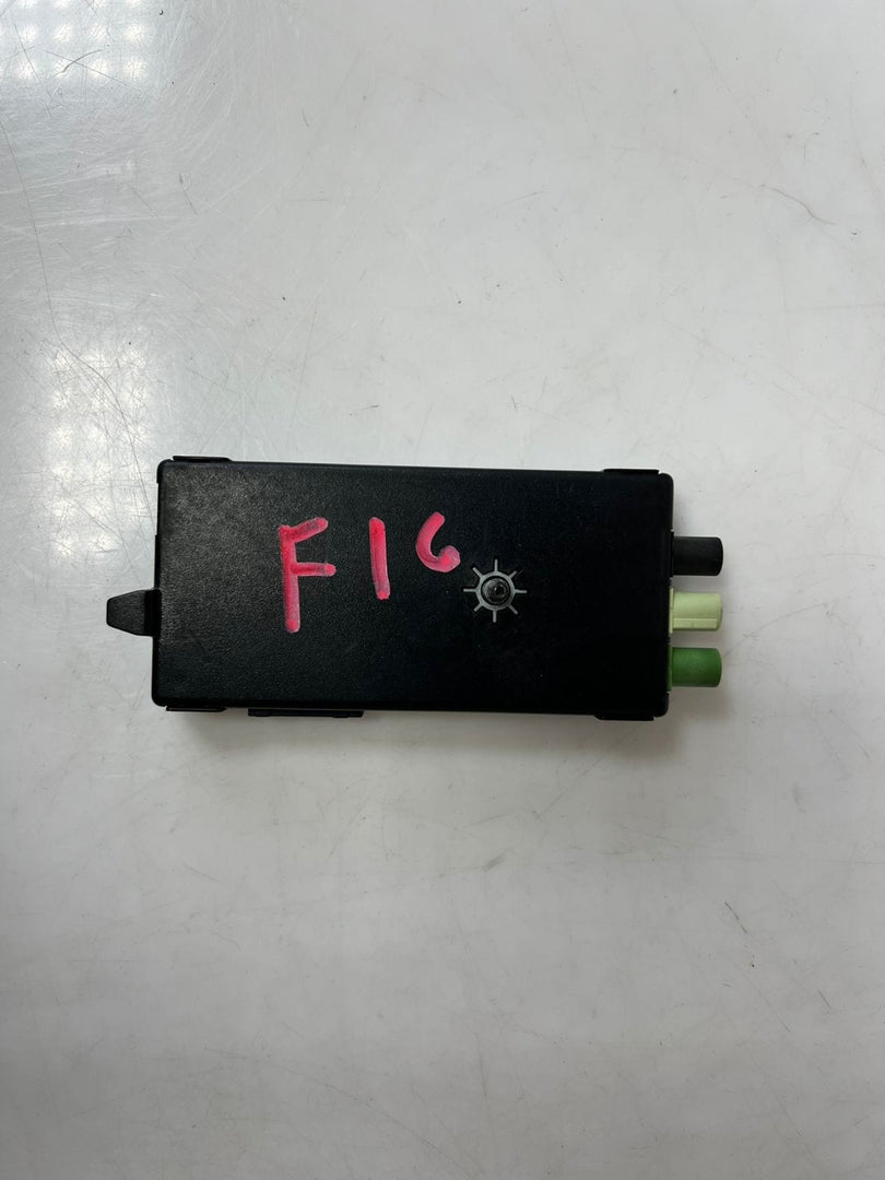BMW F16 Antenna Amplifier Diversity AM/ FM 9353218 OEM