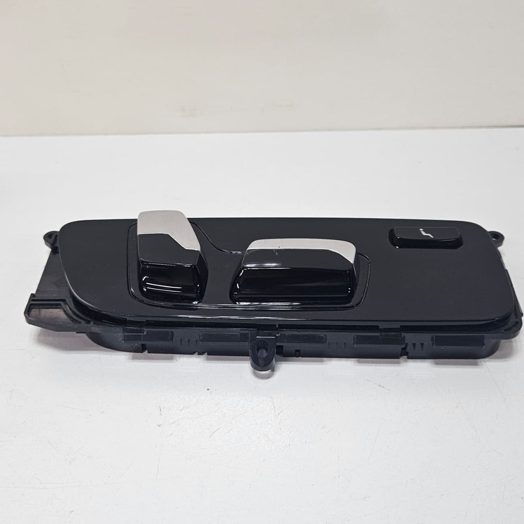2019-2025 BMW X5 X7 G05 G07 Seat Control Switch 9861514 Rear Right