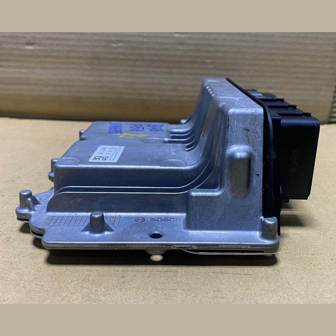 BOSCH BMW Engine Control Unit 8655108