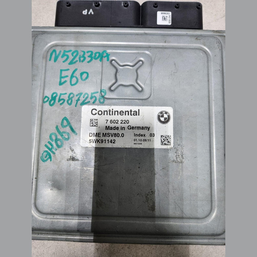 2010 BMW MSV80.0 E60 528i Engine Control Module 7602220 328i 528i N52