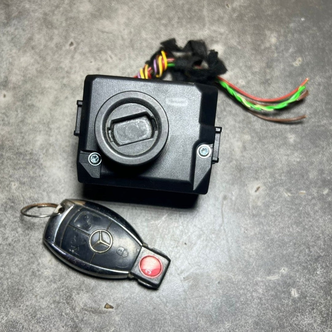 07-13 Mercedes W221 S-Class Ignition Switch Module Unit W/key A221 5451108 OEM