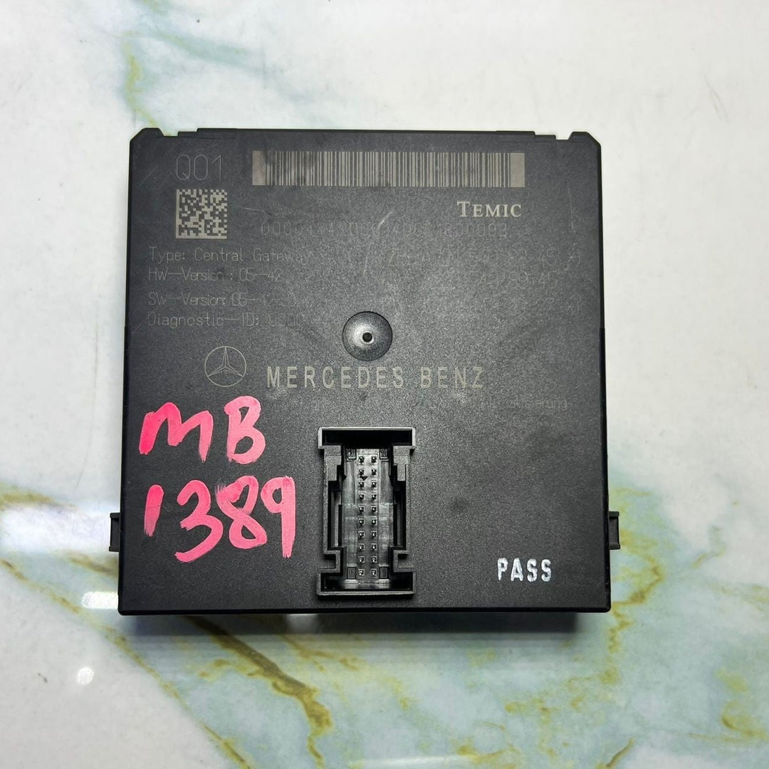 2007-2013 Mercedes-Benz W221 S-Class Gateway Control Module A221 5408845 OEM