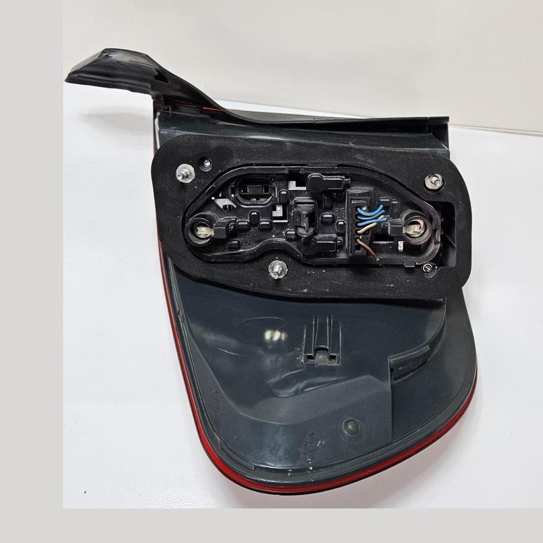 2011-2013 BMW X5 E70 Taillight 7227790 OEM  X5 E70 and E70 LCI