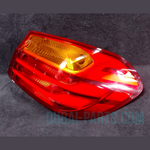 Bild in die Galerieansicht laden, BMW O/S F32 F82 M4 Rear Lamp  Light Side Panel Right  Tail light 7296098 4 SERIE