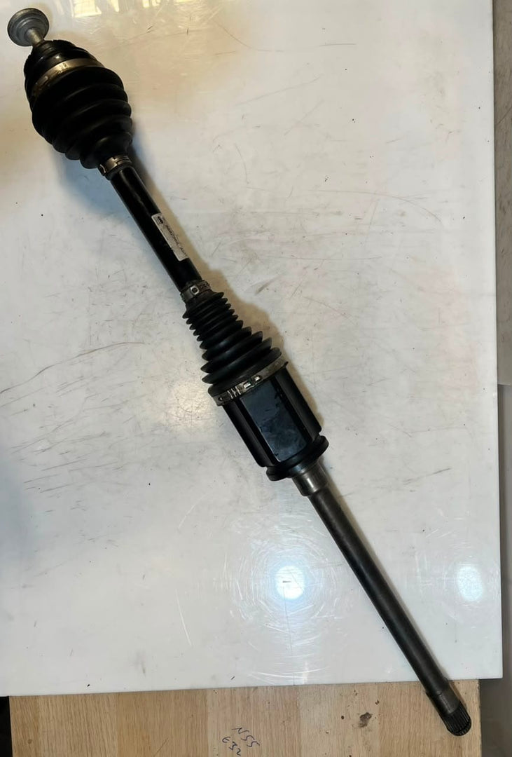 BMW 3 4 Series G20 G21 G22 330i Front Right Drive Shaft Half Axle 8682366 OEM