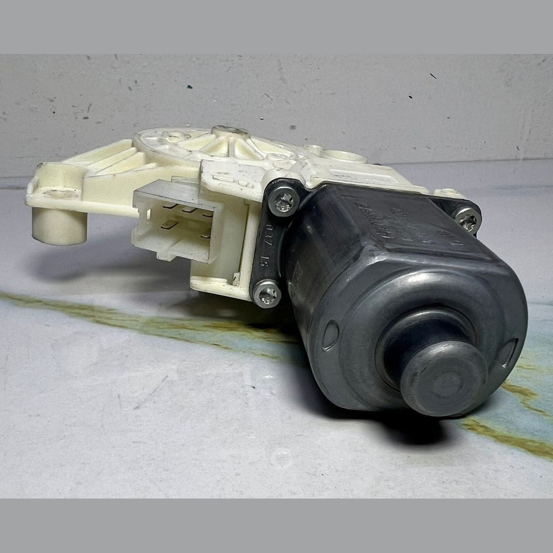 10-14 Mercedes-Benz W212 E-Class Window Motor Front Right Side A212 9066702 OEM